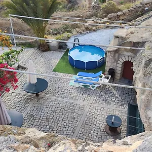  Сasa de vacaciones Eco Holidays Cave House Justine